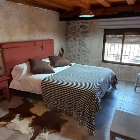 Casa Del Abuelo Pedro Guest House Las Majadas Eksteriør bilde