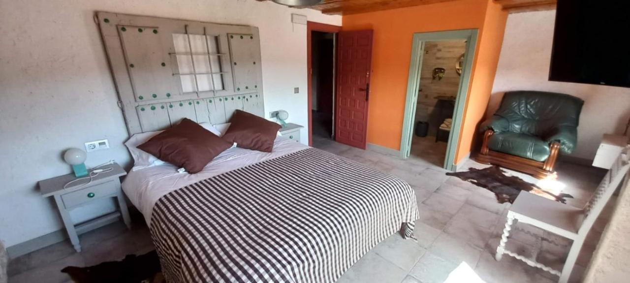 Casa Del Abuelo Pedro Guest House Las Majadas Eksteriør bilde