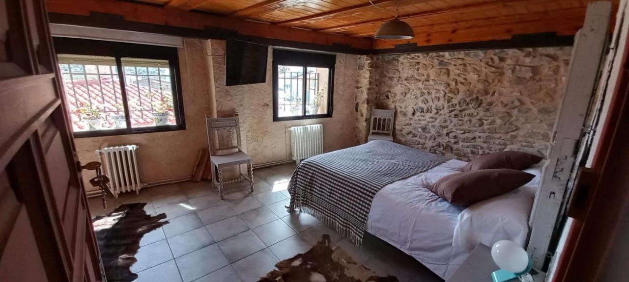 Casa Del Abuelo Pedro Guest House Las Majadas Eksteriør bilde